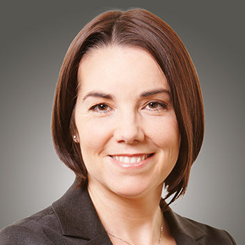 Professional headshot of Sonia Chatigny, CFA​